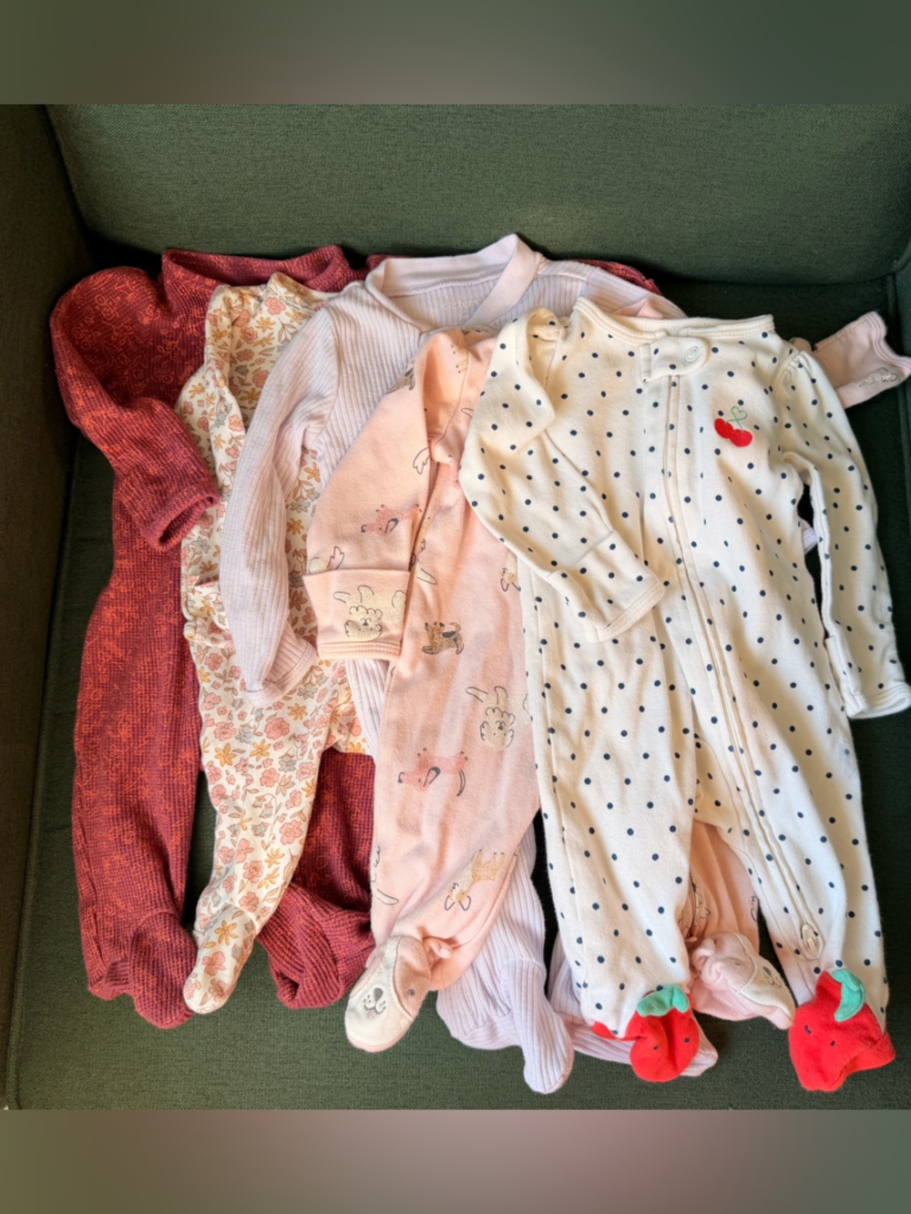 Carters Sleepers Bundle (5)▪️Size 3 Months▪️2-way Zip
